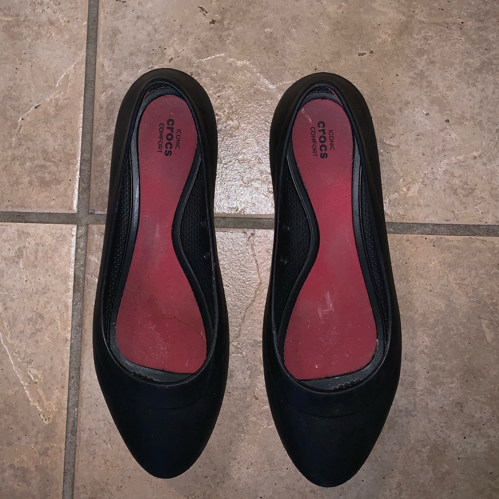 Crocs flats